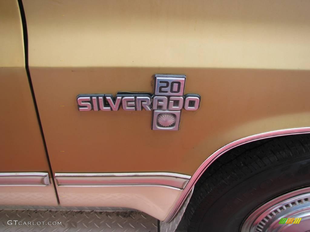 1984 C/K C20 Silverado Crew Cab - Desert Sand Metallic / Charcoal photo #5