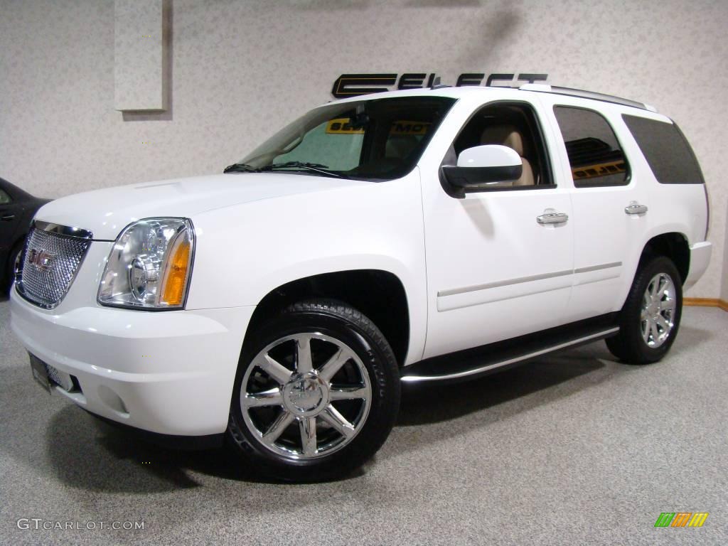 2009 Yukon Denali AWD - Summit White / Cocoa/Light Cashmere photo #1