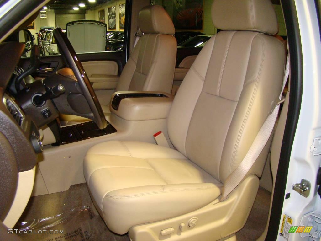 2009 Yukon Denali AWD - Summit White / Cocoa/Light Cashmere photo #7