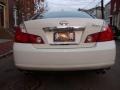 Ivory Pearl - M 35x Sedan Photo No. 5