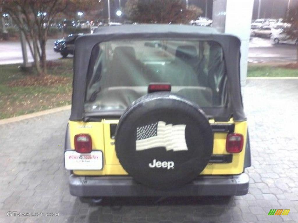 2004 Wrangler X 4x4 - Solar Yellow / Dark Slate Gray photo #4