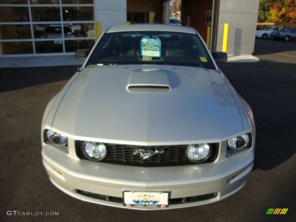 2007 Mustang GT Premium Coupe - Satin Silver Metallic / Dark Charcoal photo #8
