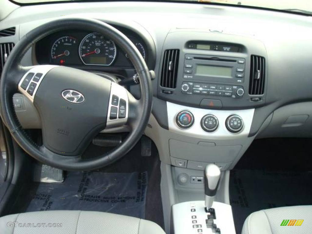 2009 Elantra SE Sedan - Carbon Gray / Gray photo #12