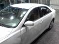 Super White - Camry LE Photo No. 20