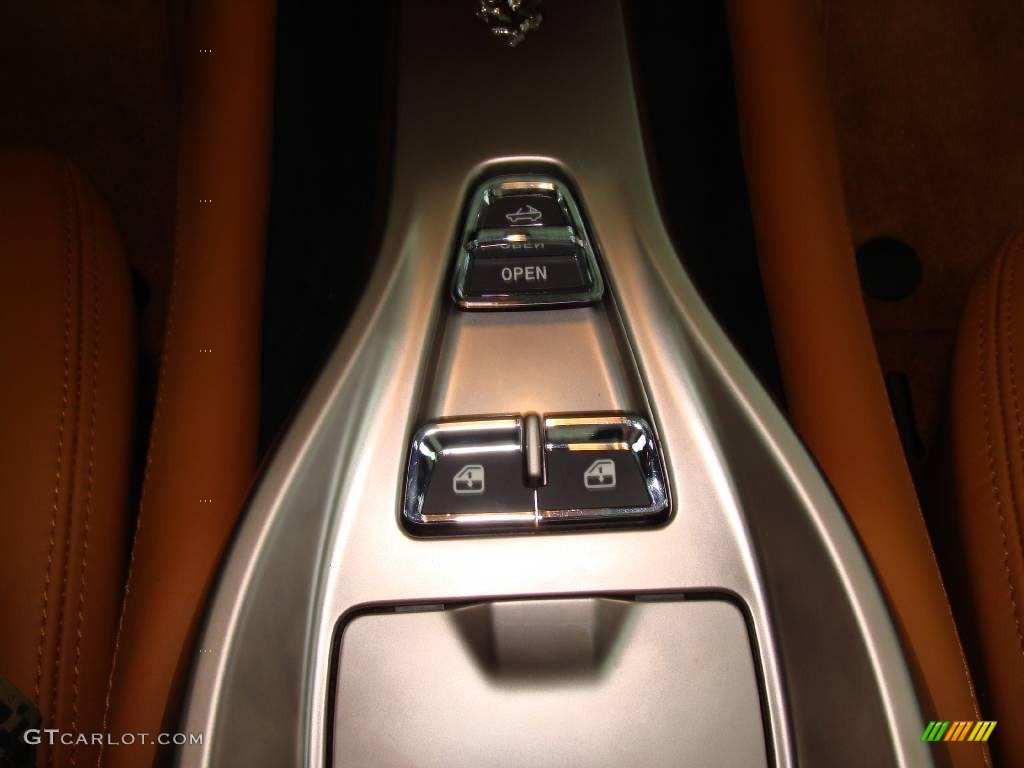 2010 Ferrari California Standard California Model Controls Photo #22011477