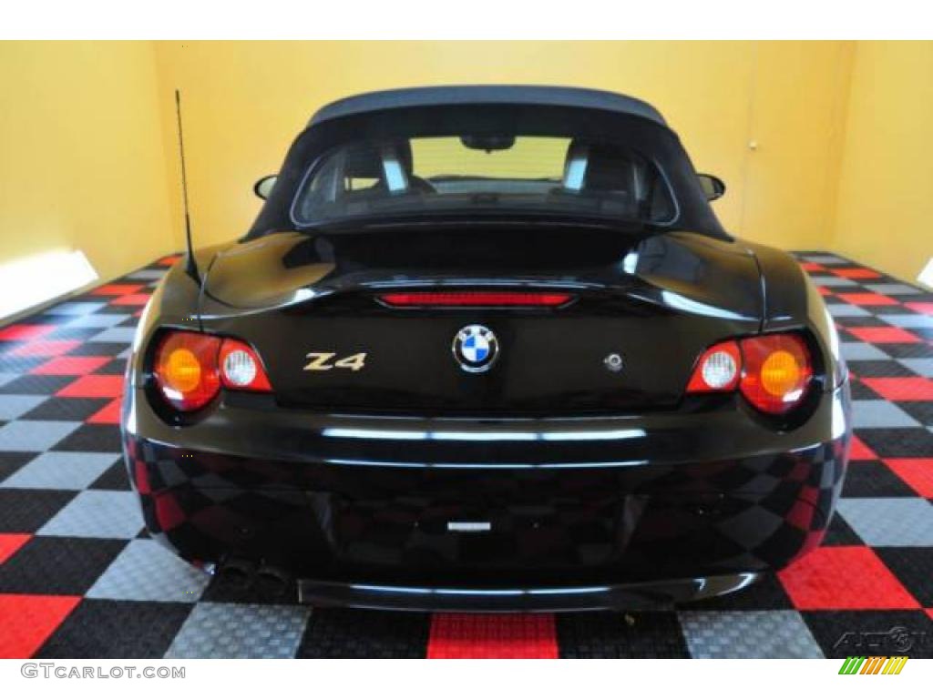 2004 Z4 3.0i Roadster - Black Sapphire Metallic / Black photo #5