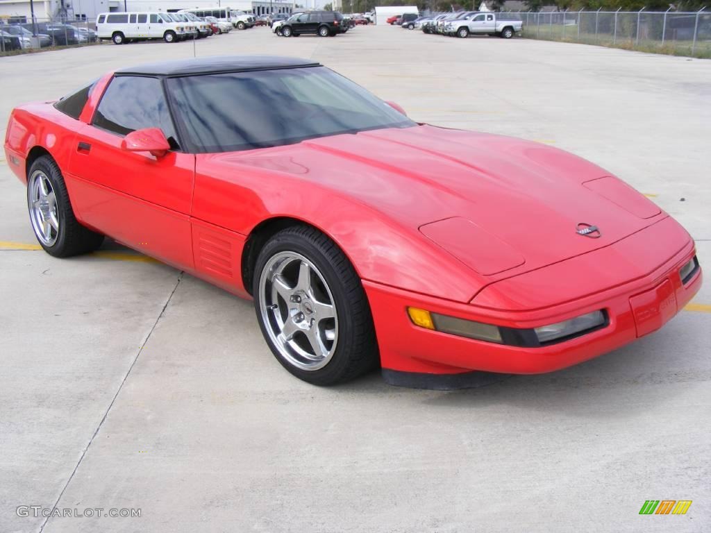 Bright Red 1991 Chevrolet Corvette Coupe Exterior Photo #22013456