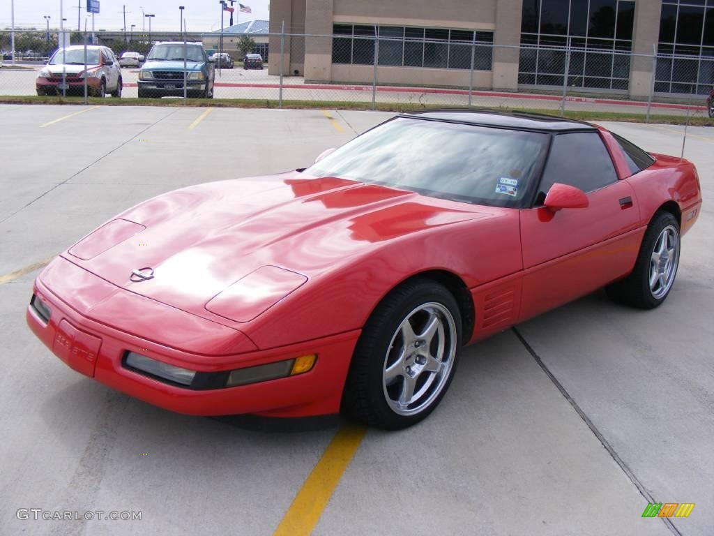 Bright Red 1991 Chevrolet Corvette Coupe Exterior Photo #22013536