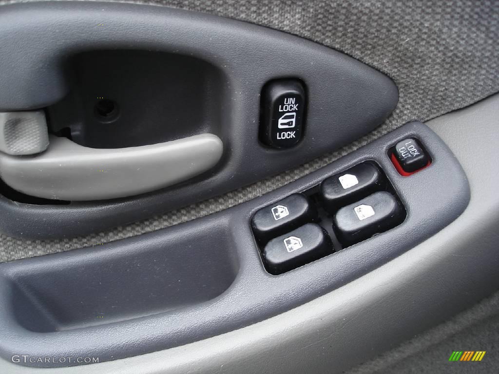 2001 Lumina Sedan - White / Medium Gray photo #17