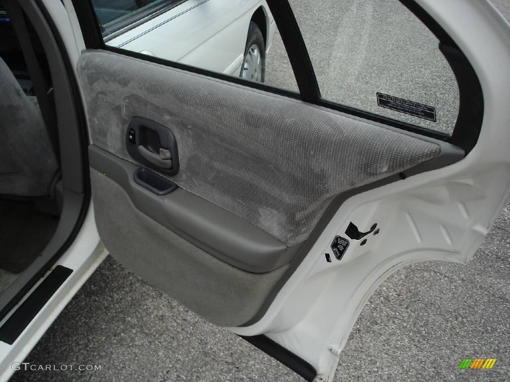 2001 Lumina Sedan - White / Medium Gray photo #21