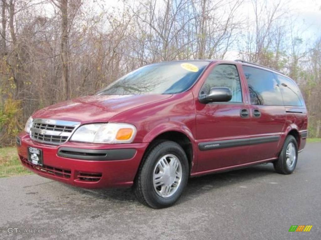 2004 Venture LS - Sport Red Metallic / Medium Gray photo #1