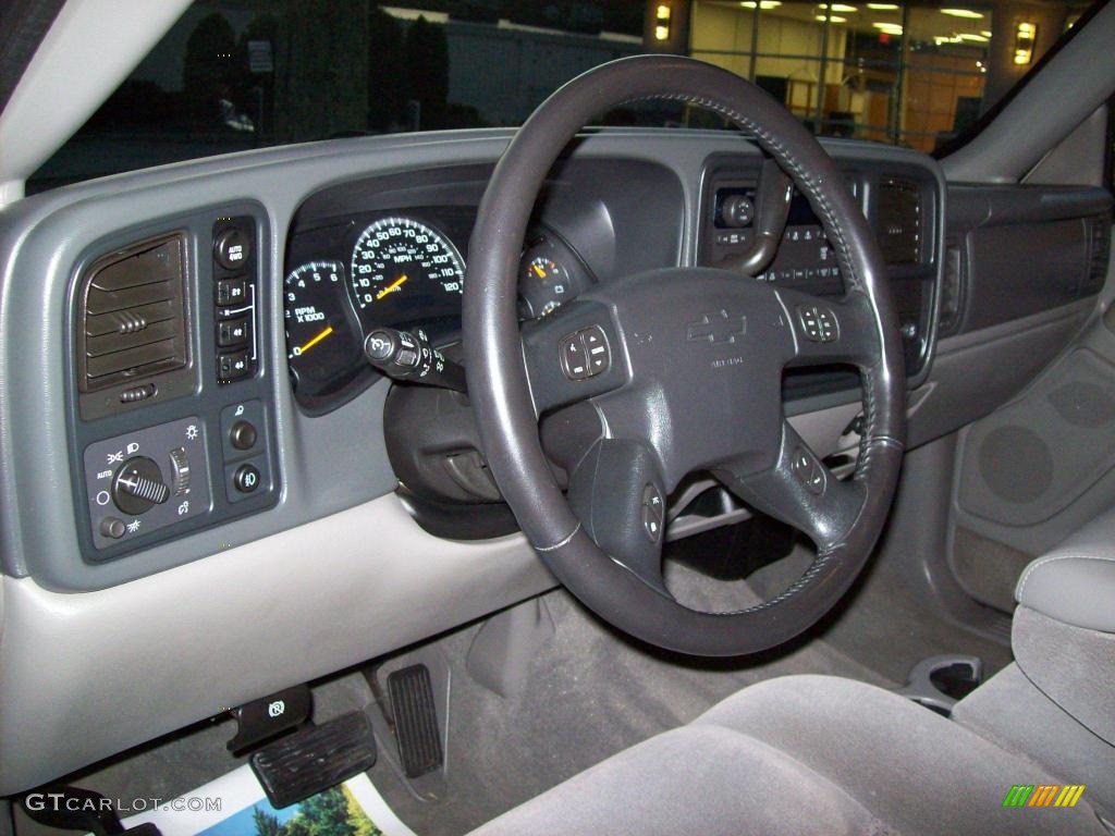 2005 Avalanche LS 4x4 - Sandstone Metallic / Gray/Dark Charcoal photo #14
