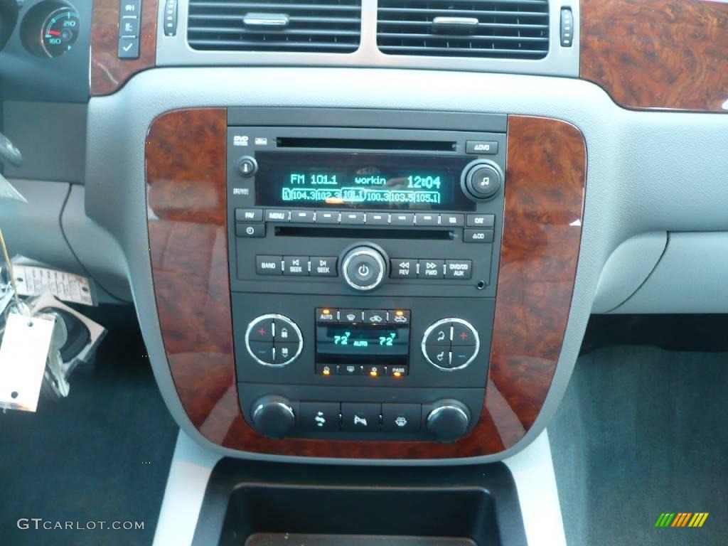 2008 Silverado 3500HD LTZ Crew Cab 4x4 Dually - Summit White / Light Titanium/Dark Titanium photo #21