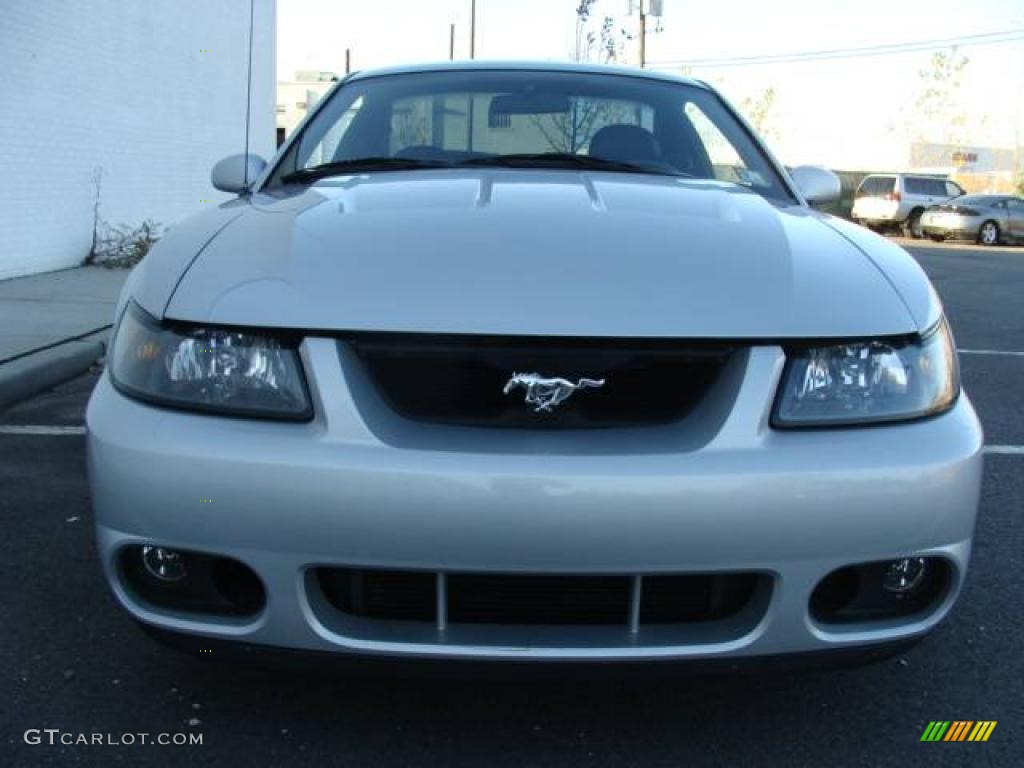 2003 Mustang Cobra Coupe - Silver Metallic / Dark Charcoal photo #2