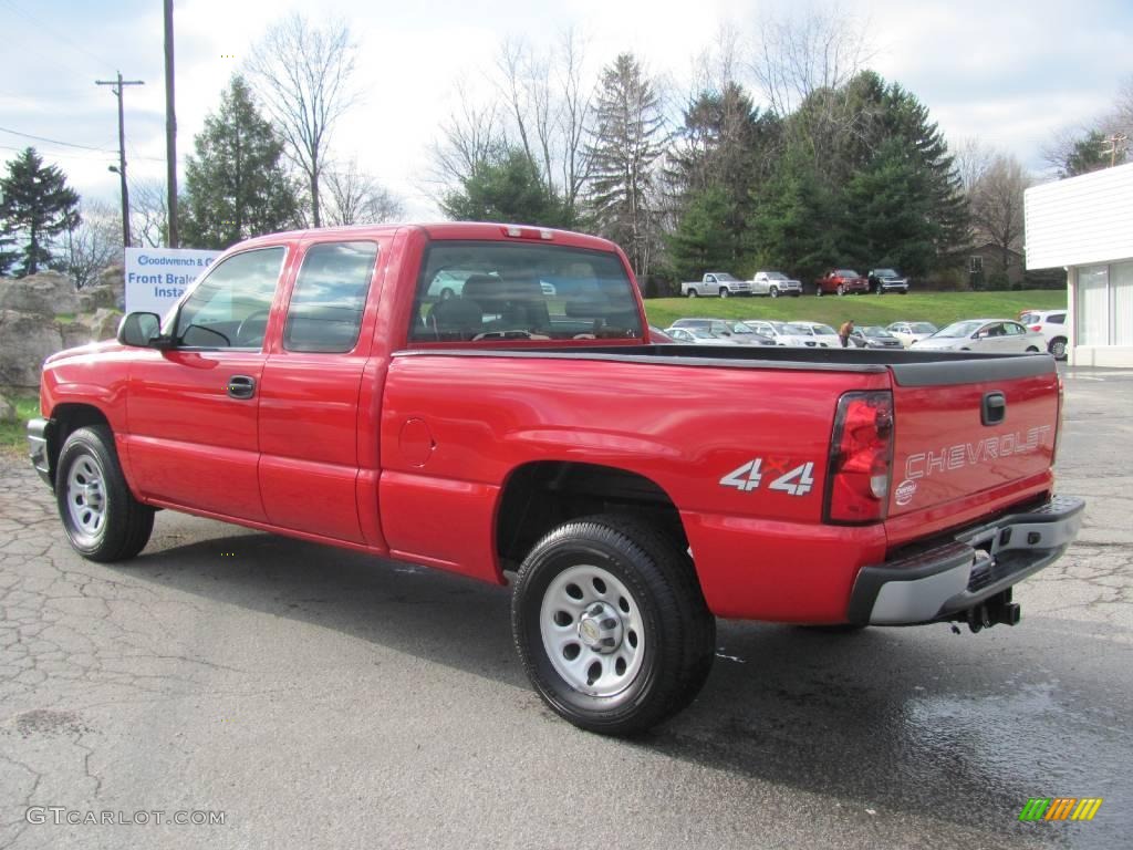 2006 Silverado 1500 Work Truck Extended Cab 4x4 - Victory Red / Dark Charcoal photo #3