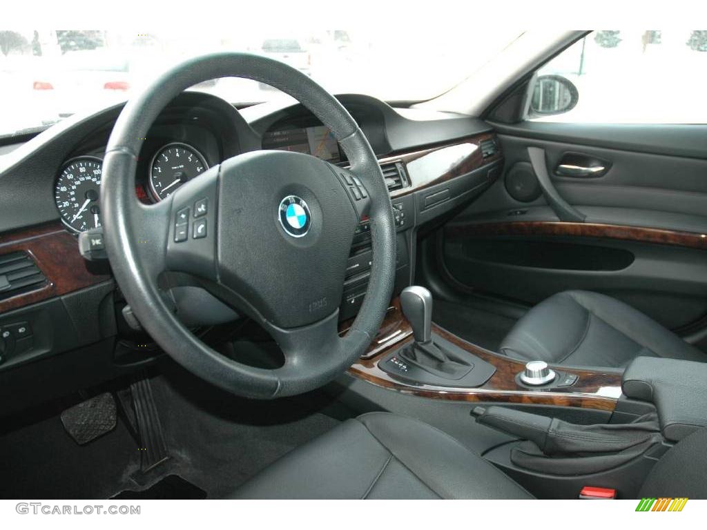 2006 3 Series 330i Sedan - Jet Black / Black Dakota Leather photo #13
