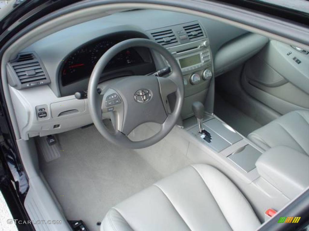 2010 Camry LE - Black / Ash Gray photo #9