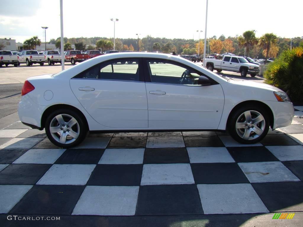 2009 G6 V6 Sedan - Summit White / Ebony photo #7