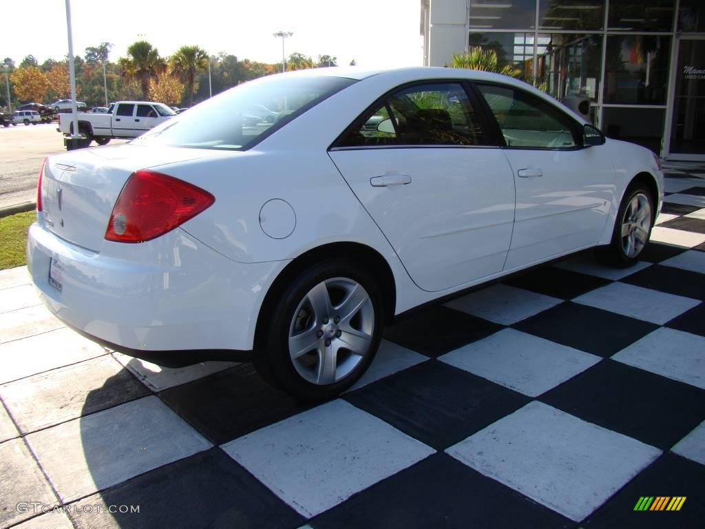 2009 G6 V6 Sedan - Summit White / Ebony photo #8