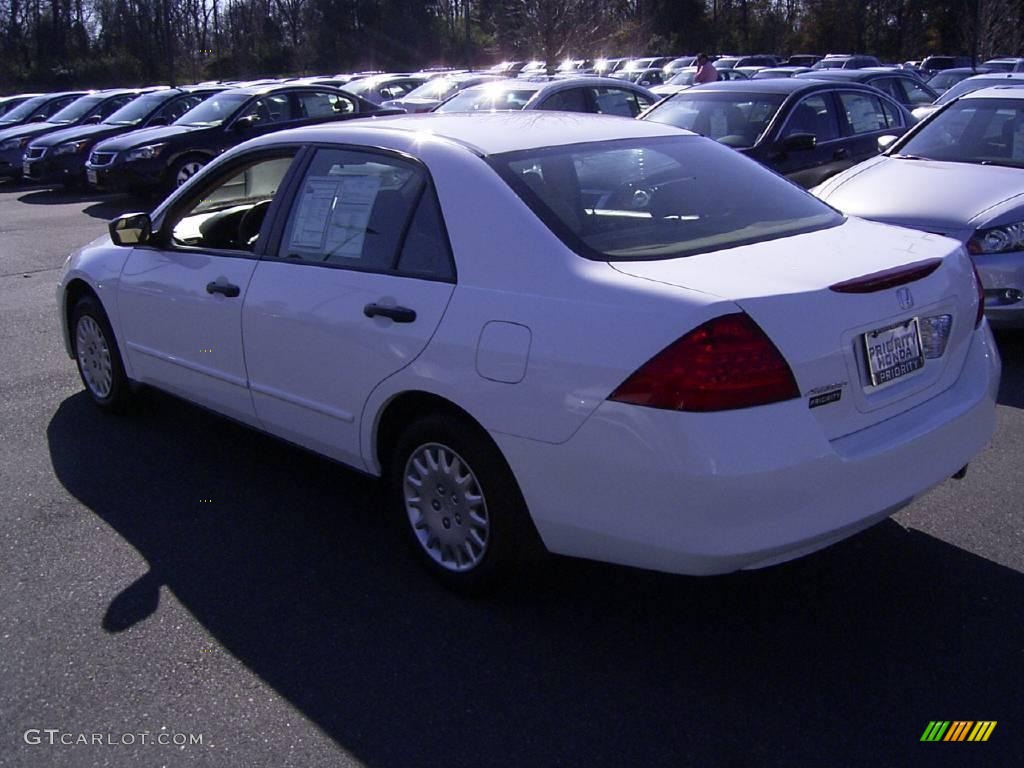 2006 Accord Value Package Sedan - Taffeta White / Ivory photo #2