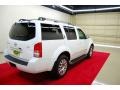 2009 White Frost Nissan Pathfinder LE  photo #6