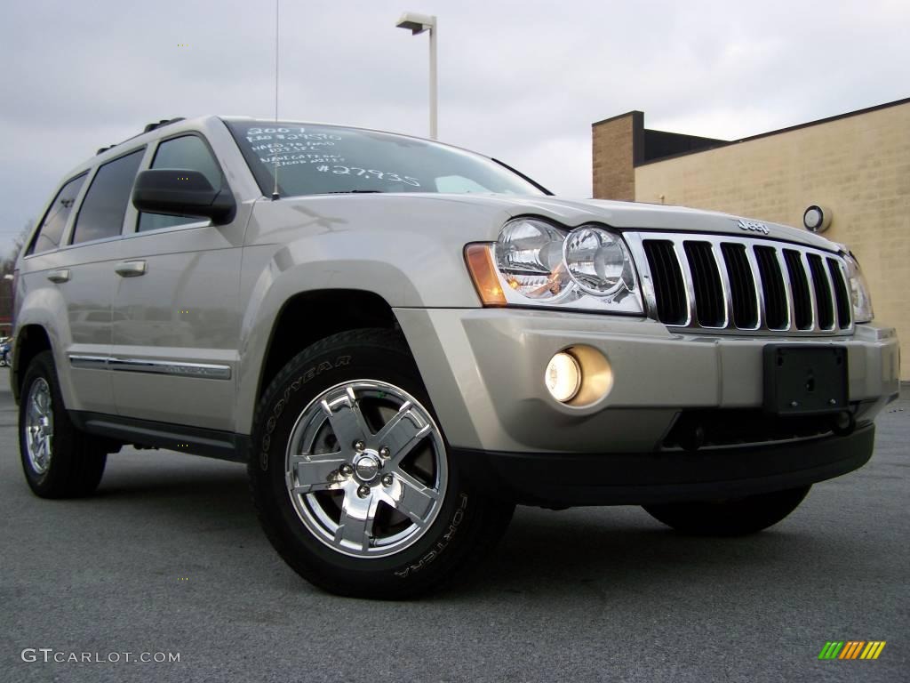 2007 Grand Cherokee Limited CRD 4x4 - Light Graystone Pearl / Dark Khaki/Light Graystone photo #1