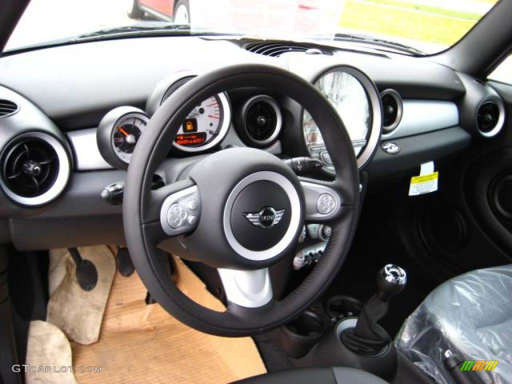 2010 Cooper Convertible - Chili Red / Grey/Carbon Black photo #9