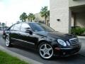 Black - E 500 Sedan Photo No. 4