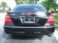 Black - E 500 Sedan Photo No. 7
