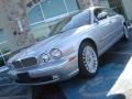 Platinum Silver Metallic - XJ Vanden Plas Photo No. 3