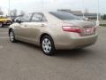Desert Sand Mica - Camry LE Photo No. 3