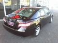 Black - Camry LE Photo No. 17
