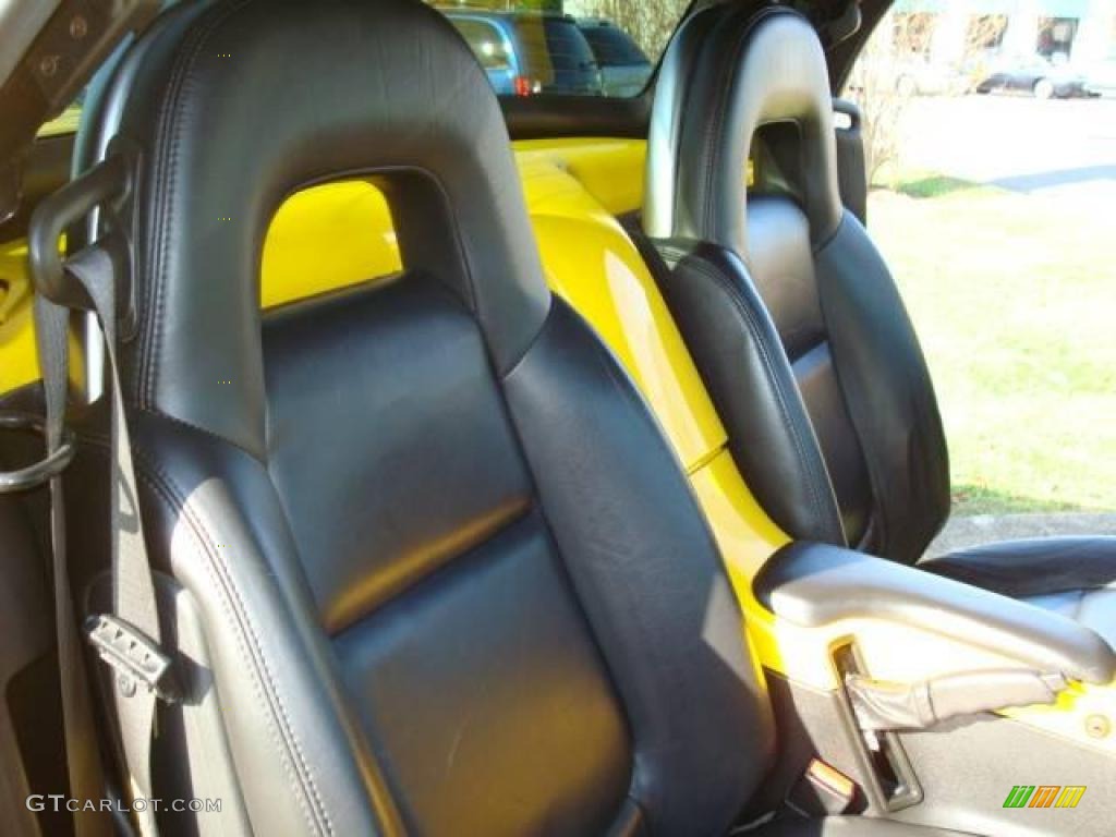 2003 SSR  - Slingshot Yellow / Black photo #14