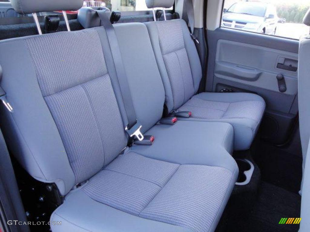 2010 Dakota ST Crew Cab 4x4 - Inferno Red Crystal Pearl / Dark Slate Gray/Medium Slate Gray photo #16