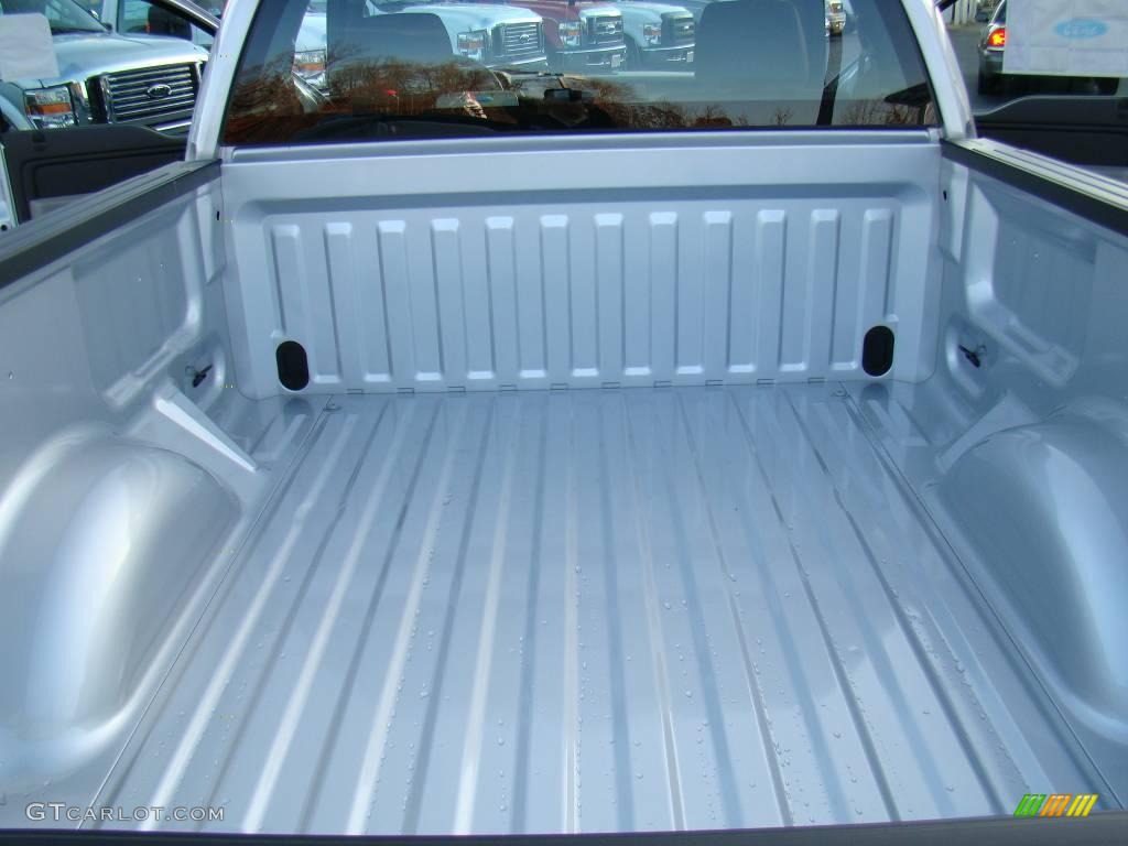 2010 F150 XL Regular Cab - Ingot Silver Metallic / Medium Stone photo #9