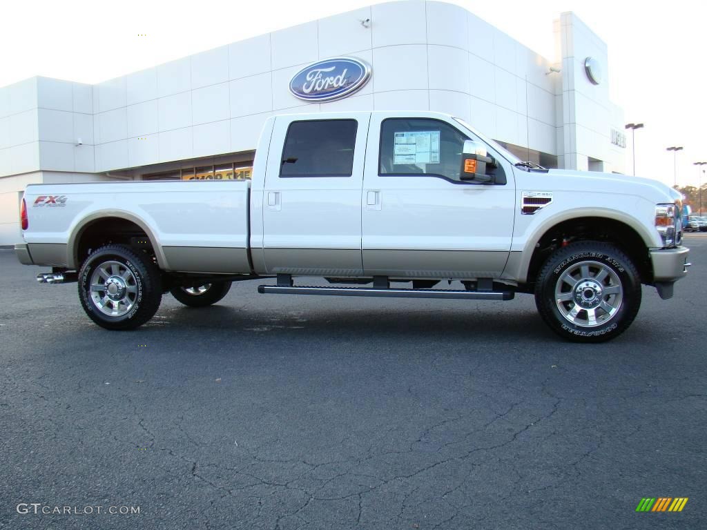 2010 F350 Super Duty King Ranch Crew Cab 4x4 - Oxford White / Chaparral Leather photo #2