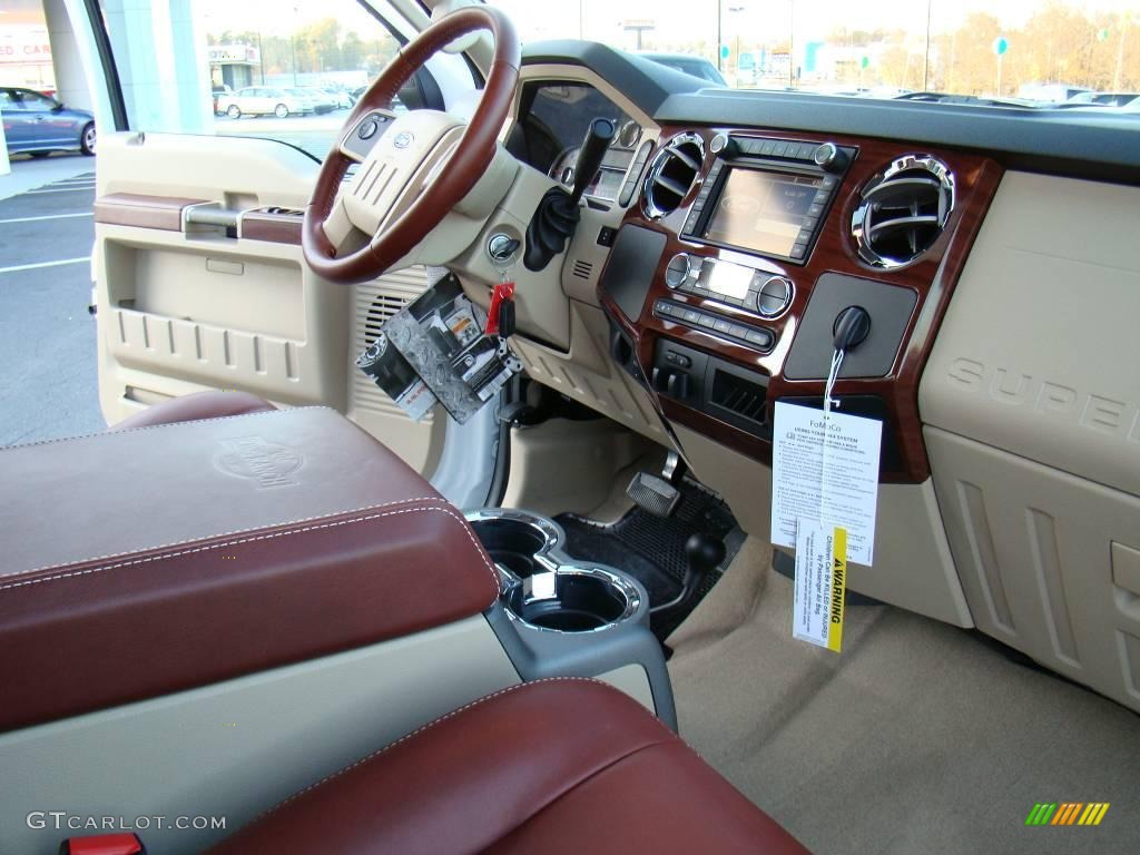 2010 F350 Super Duty King Ranch Crew Cab 4x4 - Oxford White / Chaparral Leather photo #13