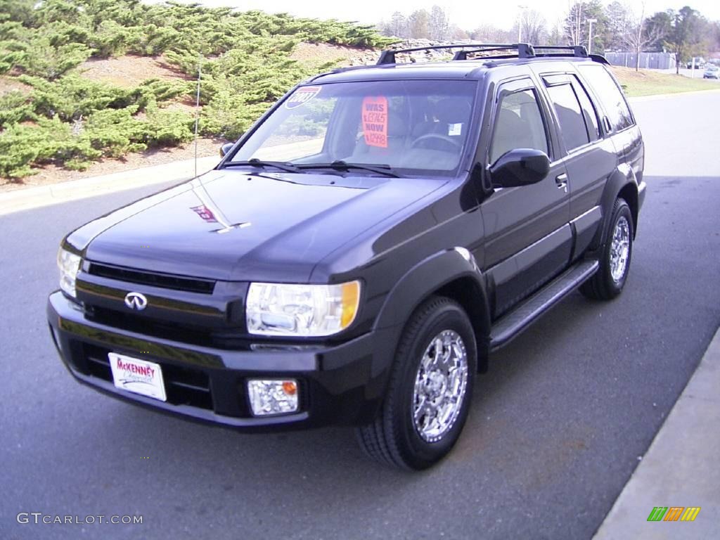 2003 QX4 4x4 - Black Obsidian / Stone Beige photo #1