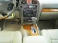 2003 Black Obsidian Infiniti QX4 4x4  photo #22