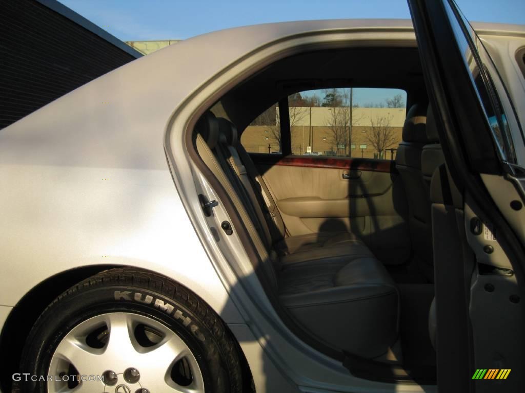 2003 LS 430 Sedan - Crystal White / Ecru photo #24