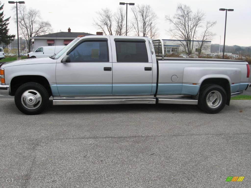 1997 C/K 3500 C3500 Crew Cab Dually - Silver Metallic / Pewter photo #2