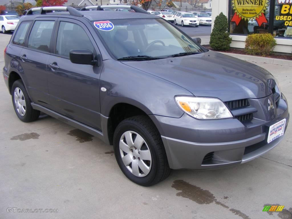 2006 Outlander LS - Graphite Gray Pearl / Charcoal photo #2