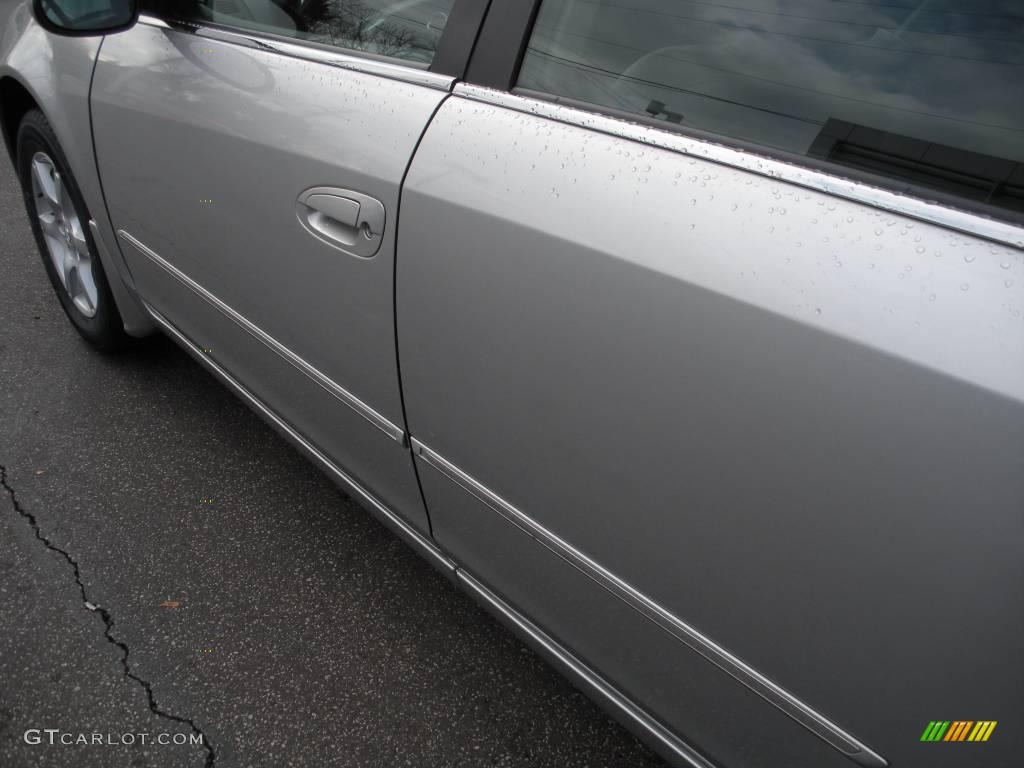2005 Altima 2.5 SL - Sheer Silver Metallic / Charcoal photo #9