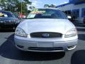 2006 Silver Frost Metallic Ford Taurus SEL  photo #2