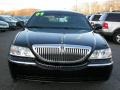 2009 Black Lincoln Town Car Signature Limited  photo #17