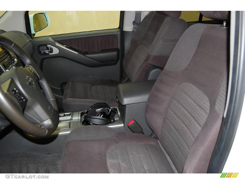 2006 Pathfinder SE - Avalanche White / Graphite photo #15