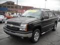 Black - Avalanche 1500 Z71 4x4 Photo No. 18