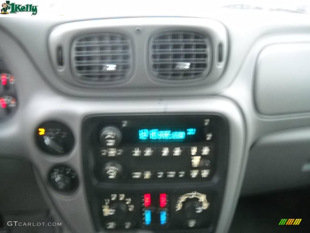 2006 TrailBlazer LS 4x4 - Silver Blue Metallic / Light Gray photo #18