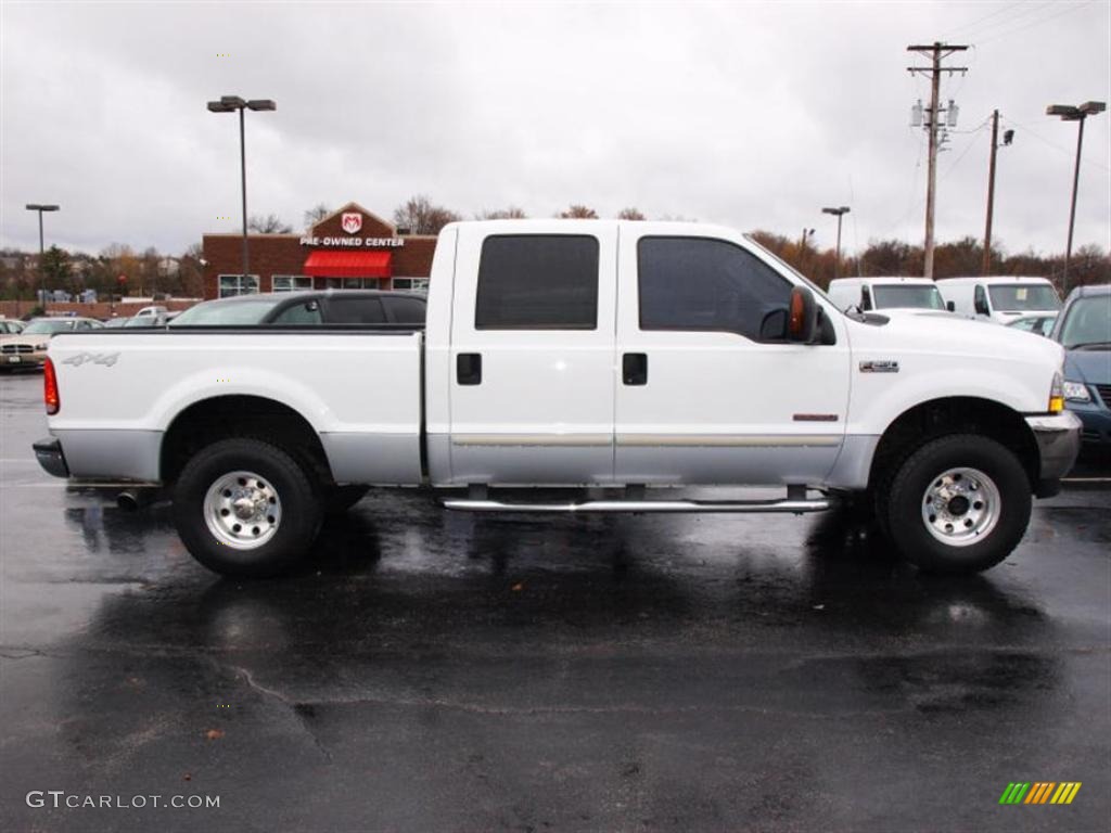 Oxford White Ford F250 Super Duty