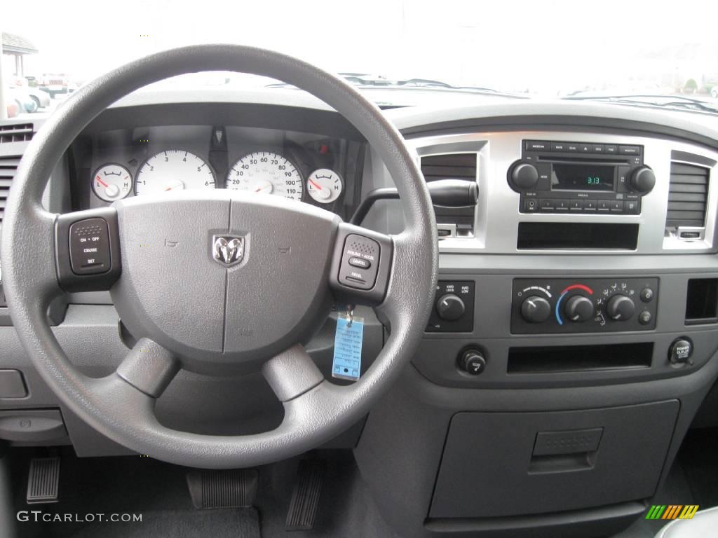 2007 Ram 1500 Big Horn Edition Quad Cab 4x4 - Brilliant Black Crystal Pearl / Medium Slate Gray photo #9